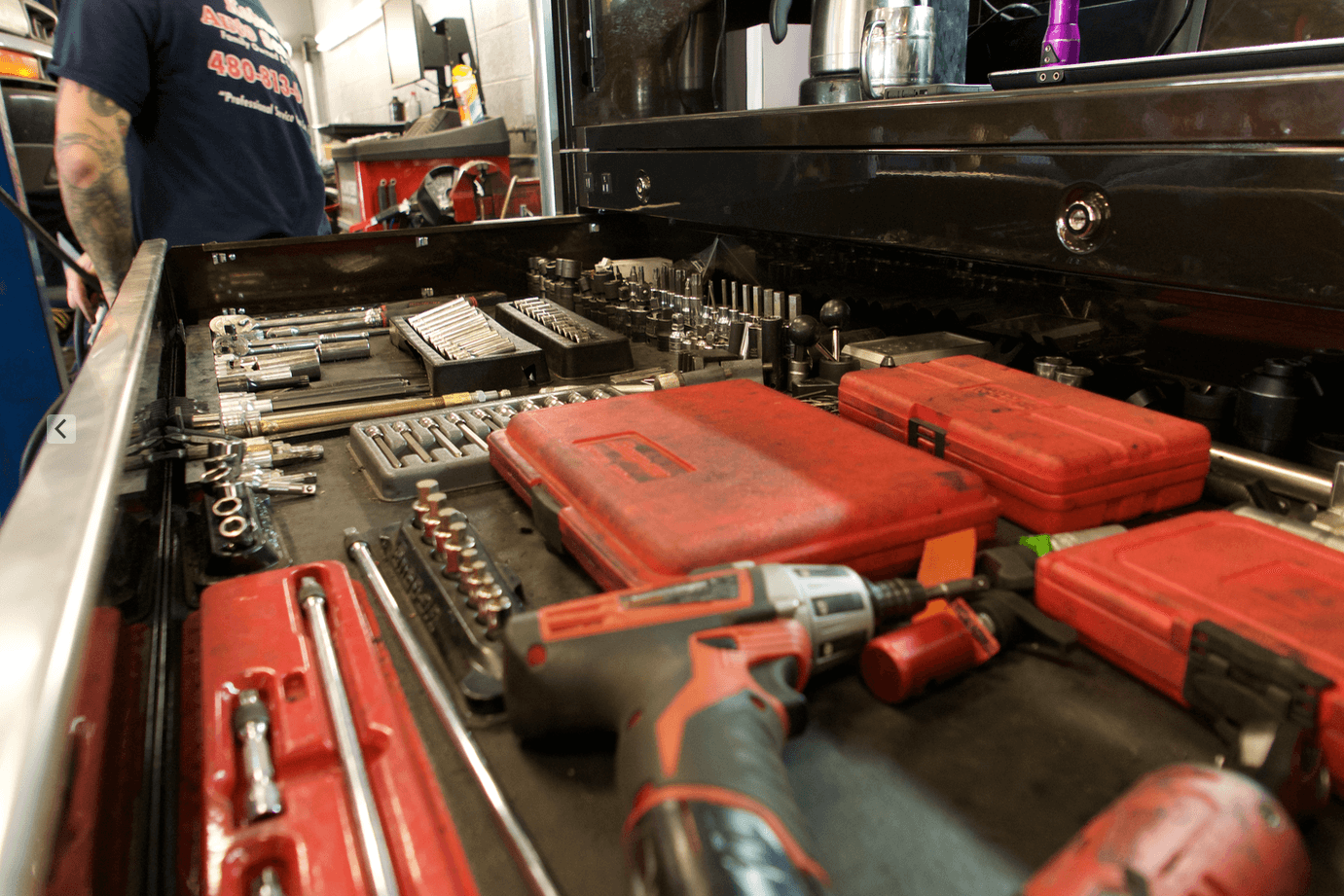 Snap-on tool drawer and impact driver close-up